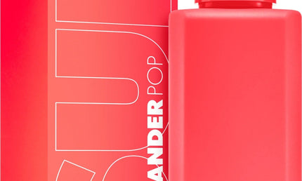 coral-farbene-verpackung-und-flakon